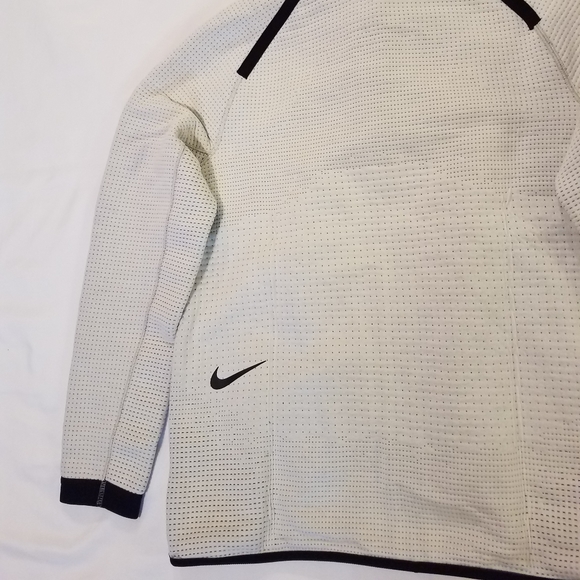 Nike tech sweatshirt - Picture 6 of 6